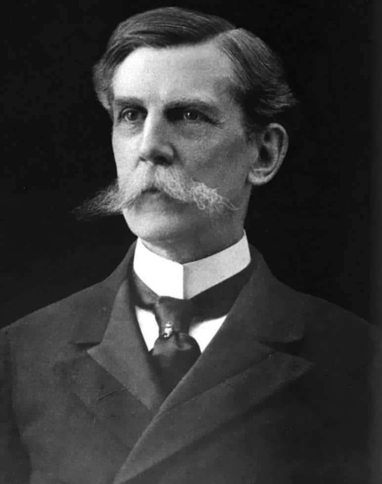 https://commons.wikimedia.org/wiki/File:Oliver_Wendell_Holmes,_1902.jpg